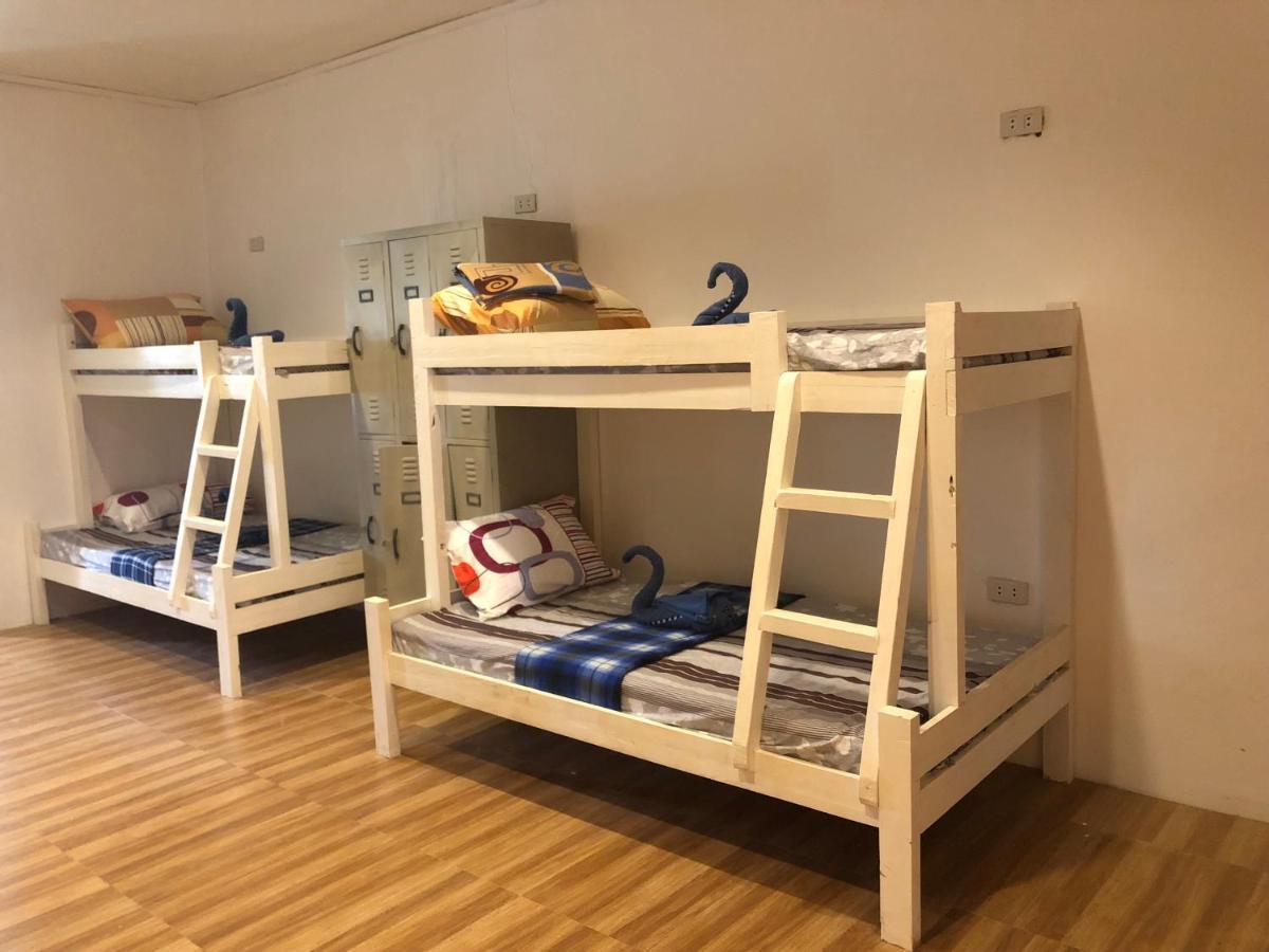 Alesseo Hostel Tiniguiban Eksteriør billede